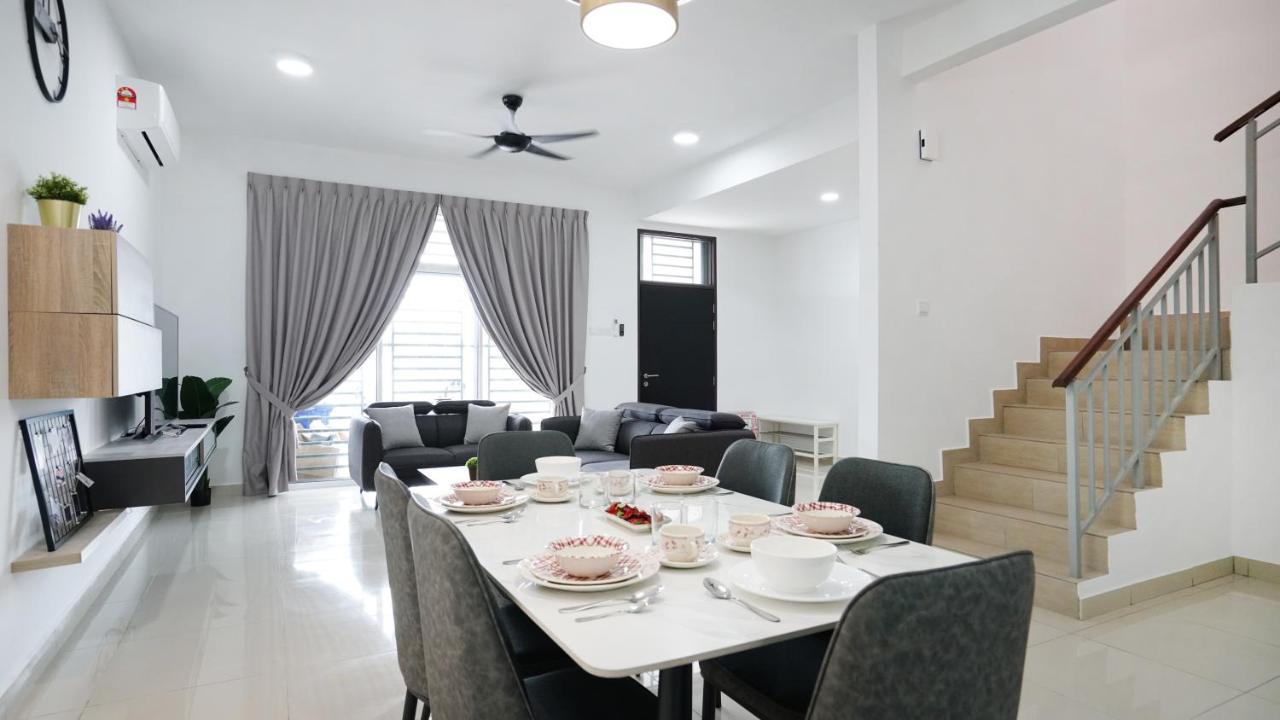 Desaru Home Feel Theme By Joyfully 13M1 Bagian luar foto